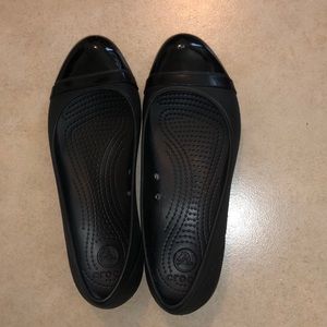 CROCS flats size 7